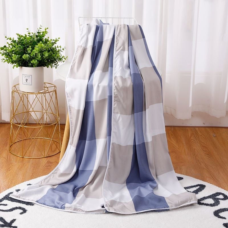 Puuvillane triibuline kate, kerge, alla 300 g, värske ja puhas stiil