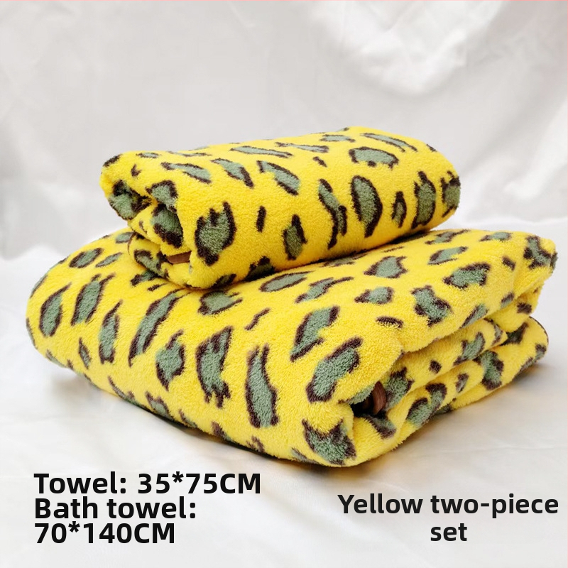 Leopardų spausdinimo koralinis fliso rankšluostis su pakabiniu dizainu, mažo svorio iki 100 g, 150D