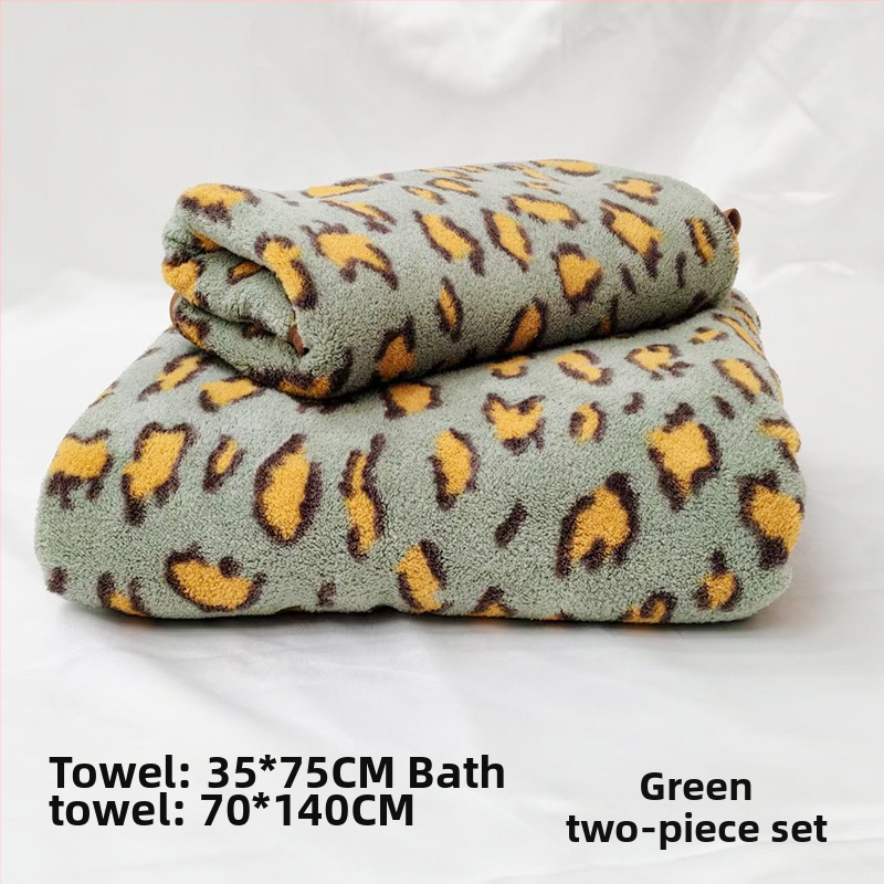 Leopardų spausdinimo koralinis fliso rankšluostis su pakabiniu dizainu, mažo svorio iki 100 g, 150D