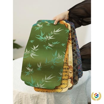 Dviejų pusių brokato arbatos kilimėlis – kvadratinės formos, atsparus aukštoms temperatūroms, rūmų stiliaus ir kinų stiliaus