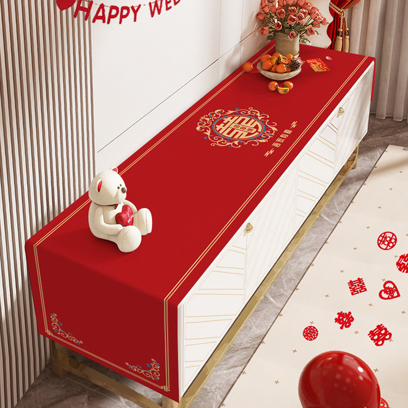 Televizoriaus spintelės staltiesė - stačiakampė, audinys, raukšlių atsparumas, paprastas ir modernus stilius, geometrinis raštas