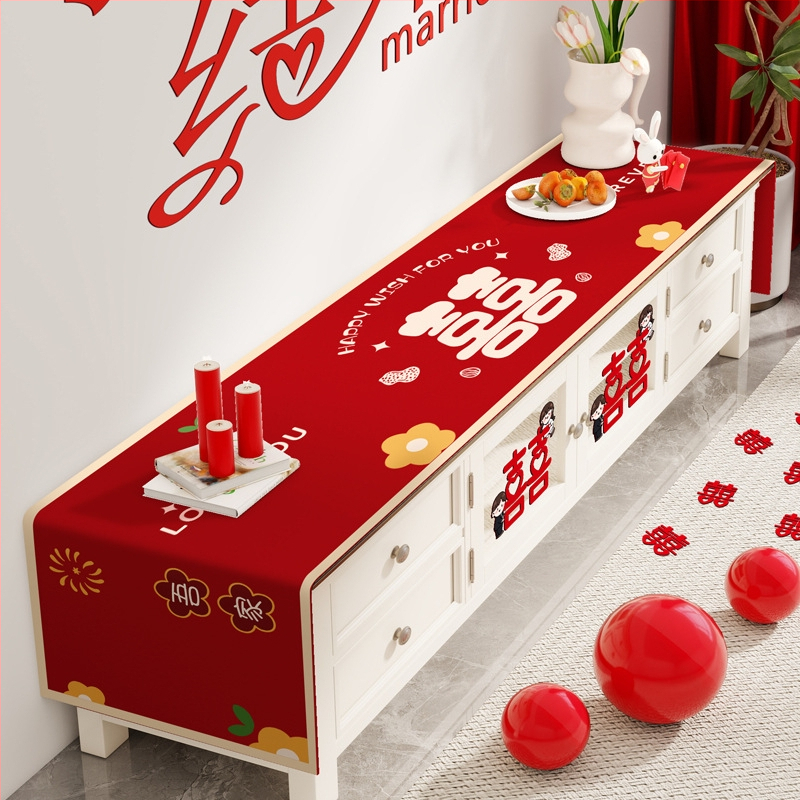 Televizoriaus spintelės staltiesė - stačiakampė, audinys, raukšlių atsparumas, paprastas ir modernus stilius, geometrinis raštas