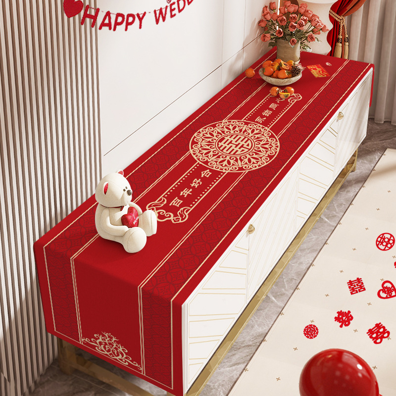 Televizoriaus spintelės staltiesė - stačiakampė, audinys, raukšlių atsparumas, paprastas ir modernus stilius, geometrinis raštas