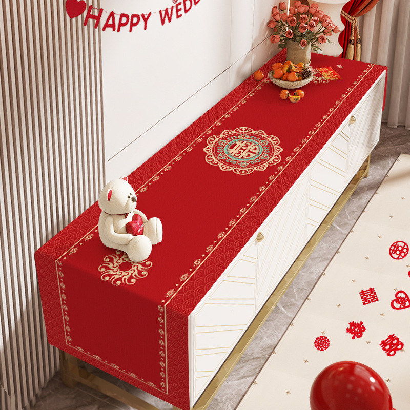 Televizoriaus spintelės staltiesė - stačiakampė, audinys, raukšlių atsparumas, paprastas ir modernus stilius, geometrinis raštas