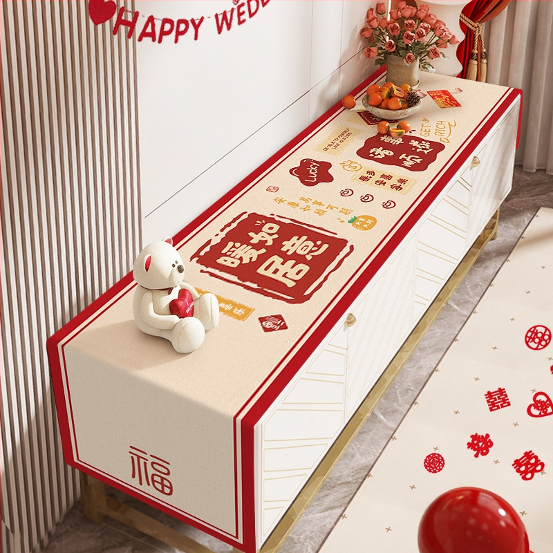 Televizoriaus spintelės staltiesė - stačiakampė, audinys, raukšlių atsparumas, paprastas ir modernus stilius, geometrinis raštas