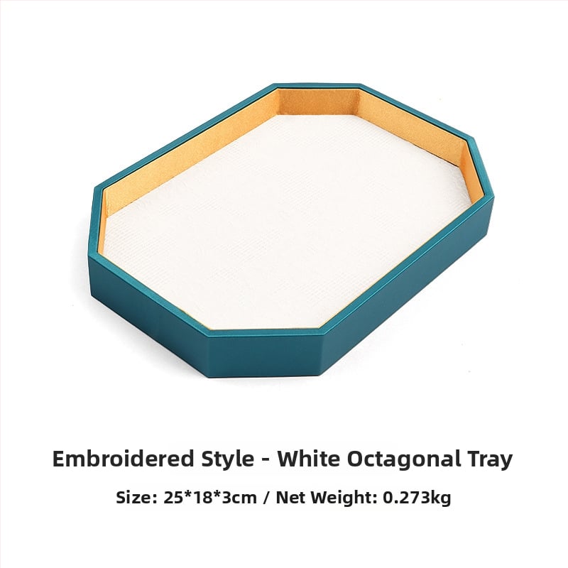 Üheosaline juveelide näitamiplokk PU nahast, PU naha korpuse ja tikitud brokaatkanga, ühe kihiline, kunstiline stiil, õmblustehnika