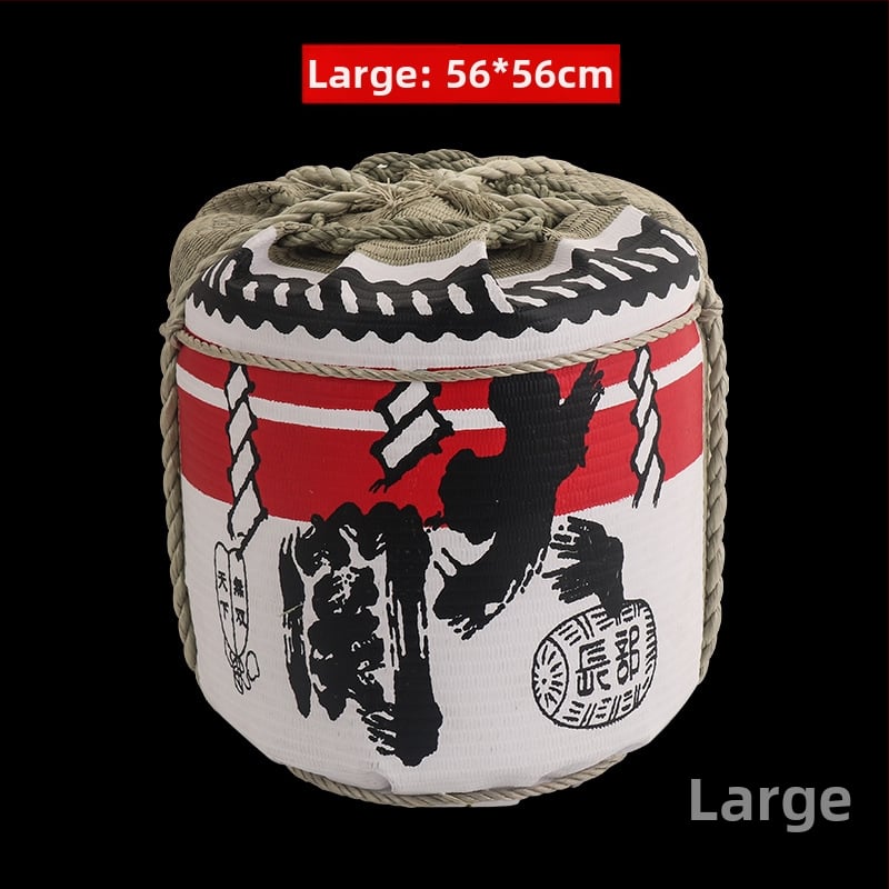 Japonų stiliaus dekoratyvinė vyno butelio rekvizitas sushi restoranams su krizantemų motyvu; medžiaga: šiaudai ir puta