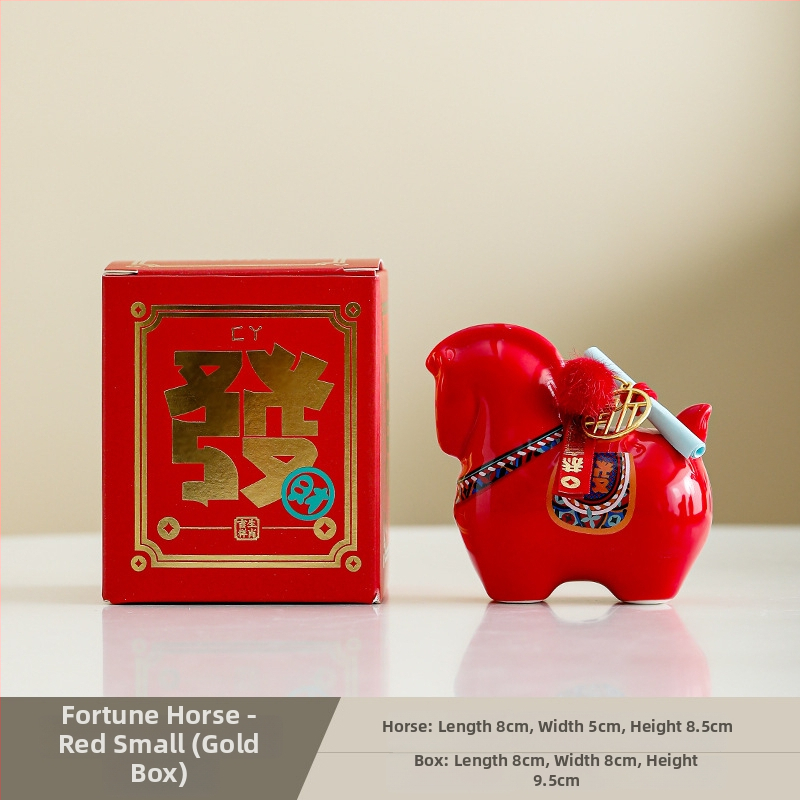 Keraminė arklių metų maskotė su monetų dėže – dekoratyvinė figūrėlė, asmeninė spauda, įmonės dovana dėžutėje
