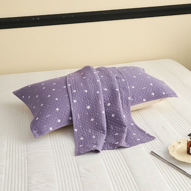 Pagalvės užvalkalas su trim sluoksniais gaze, 100% medvilnė, išplautas paviršius, atsparus plaukų aliejui