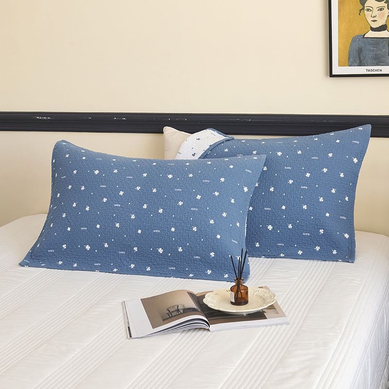 Pagalvės užvalkalas su trim sluoksniais gaze, 100% medvilnė, išplautas paviršius, atsparus plaukų aliejui