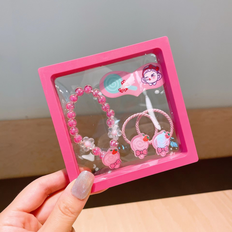 Mergaitėms skirtas princesės kaklo grandinėlės komplektas su plaukų aksesuarais — plastinės dervos pakabukas, kamuoliukų grandinė, karantis pakabukas, atskiras įpakavimas