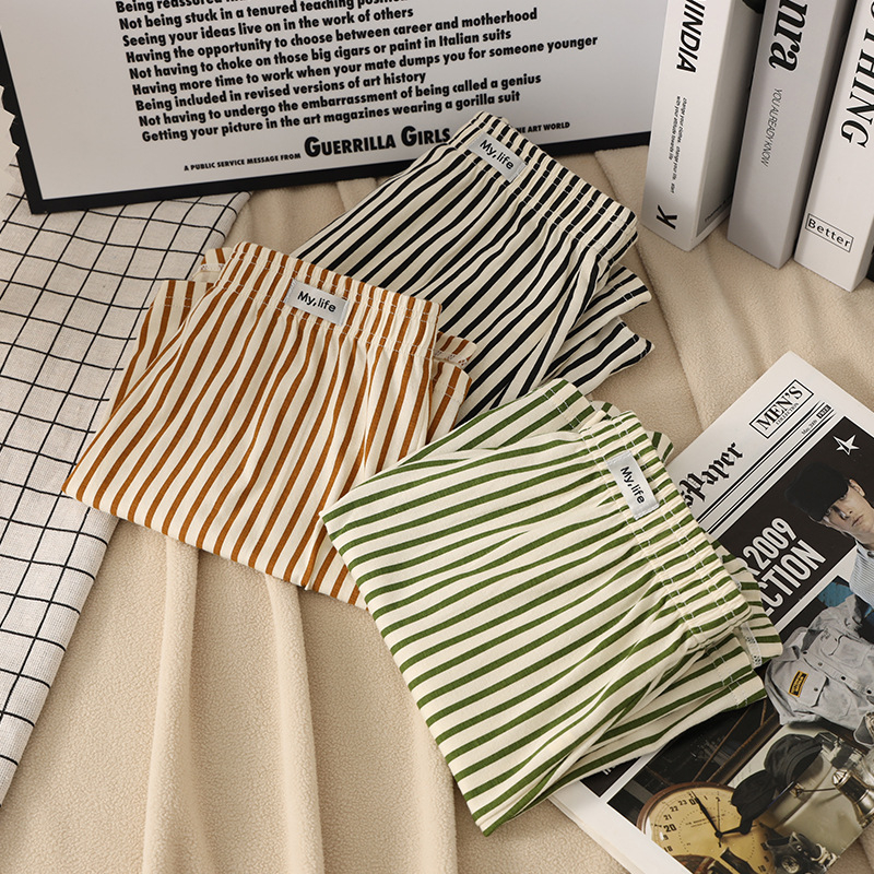 Мъжки памучни боксерки, свободен крой, модел райета/мрежа, основен плат 95-100% памук, средна талия