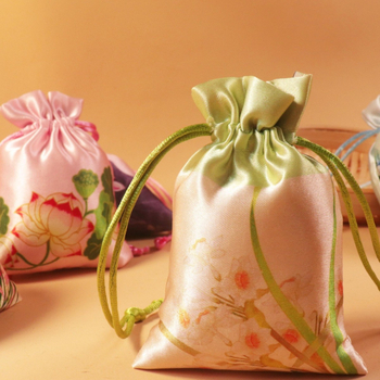 Sac de pânză cu șnur, broderie brocat, pentru săculețe de tămâie și mărgele budiste, ornament de atârnat (închidere cu șnur, broderie brocat, săculețe de tămâie, mărgele budiste)