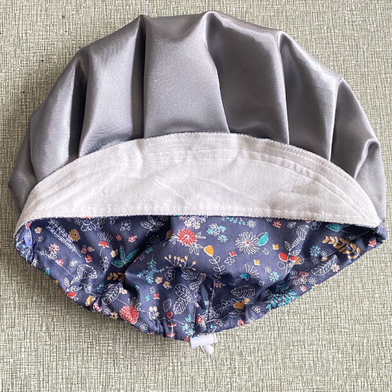 Naiste beret, lillemustriga, puuvillane twill, kupoliline kuju