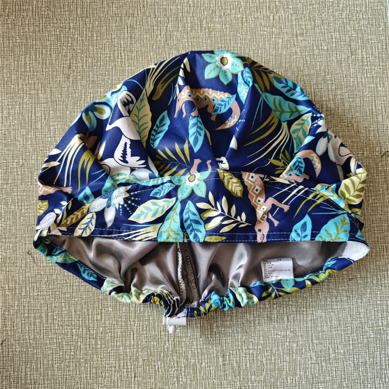 Naiste beret, lillemustriga, puuvillane twill, kupoliline kuju