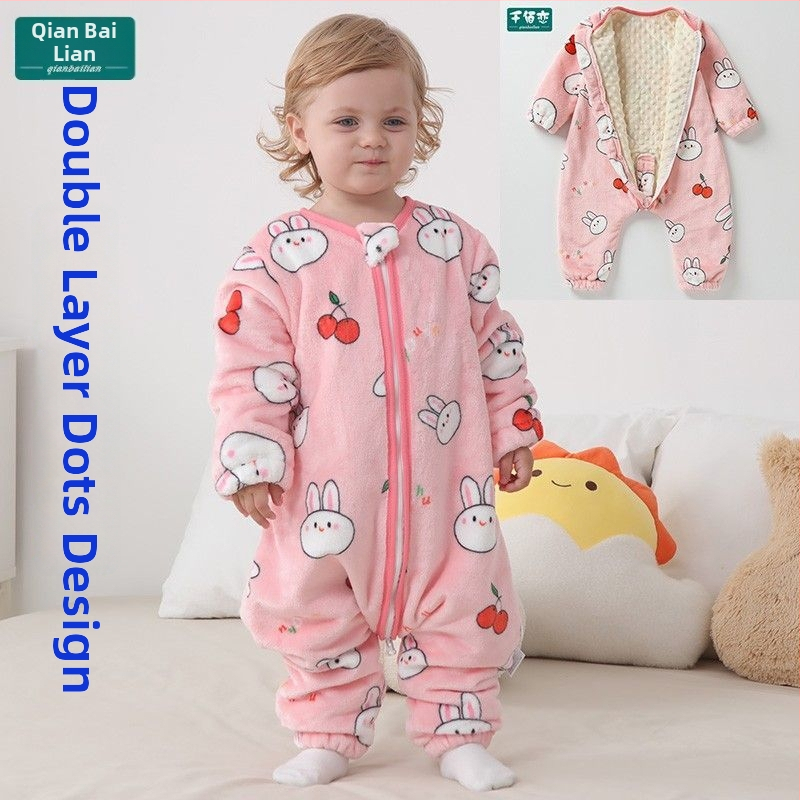 Kūdikio miego maišelis - velūro audinys, vidinė danga velūras, poliesterio užpildas, išsiuvinėtas raštas, žiemai