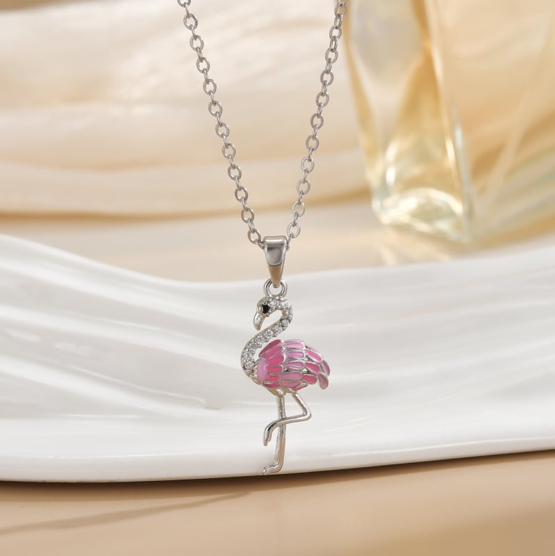 Огърлица със сърцевидна висулка и галактически крила, медна основа, многопластова O-верига, 41-50 cm, смесени камъни, лек лукс стил