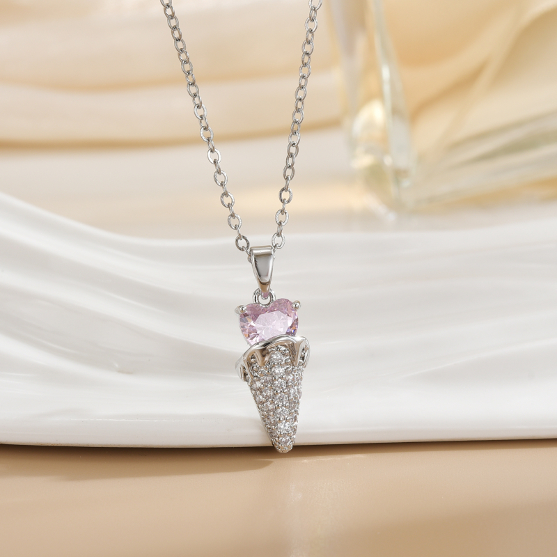 Огърлица със сърцевидна висулка и галактически крила, медна основа, многопластова O-верига, 41-50 cm, смесени камъни, лек лукс стил