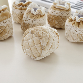 Stalo ir kėdės kojų gaubteliai – sustiprinti, tylūs dėvėjimo atsparūs apsauginiai gaubteliai baldų kojoms, kvadratinė forma, užpildas