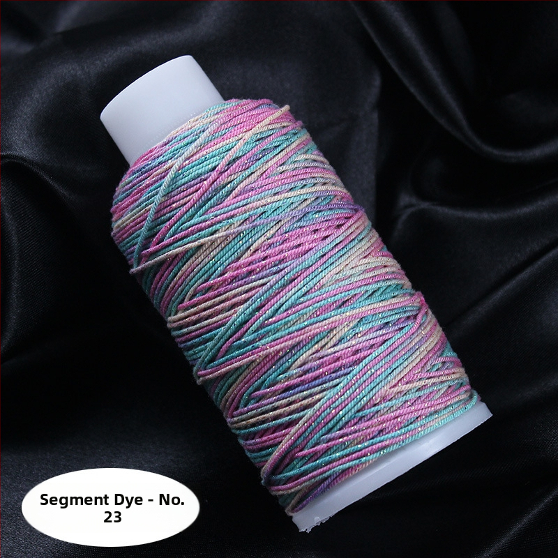 Gradientiškai dažytas medvilninis siūlas su auksine siūle, rankomis mezgta DIY papuošalų virvė (Medžiaga: medvilninis siūlas + poliesteris + auksinė siūlė; Apdorojimo technologija: rankų mezgimas; Kilmė: Jinhua; Stilius: originalus dizainas)