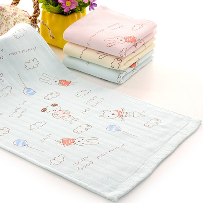 Kūdikio medvilninis rankšluostis siuvinėjimu ir spauda; kūdikių veido rankšluostis; Medžiaga: medvilnė; Procesai: siuvinėjimas, spauda; Svoris: <50 g; Pagrindinė auditorija: kūdikis