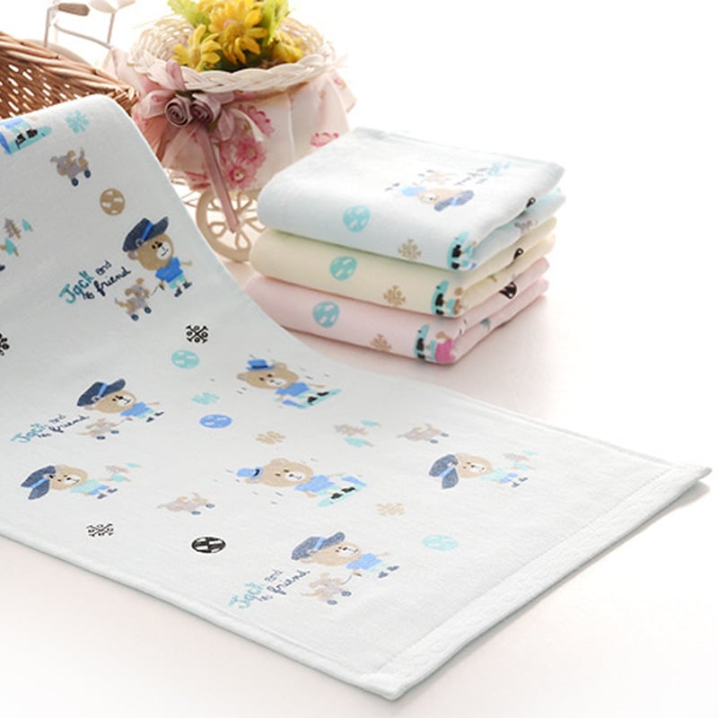 Kūdikio medvilninis rankšluostis siuvinėjimu ir spauda; kūdikių veido rankšluostis; Medžiaga: medvilnė; Procesai: siuvinėjimas, spauda; Svoris: <50 g; Pagrindinė auditorija: kūdikis