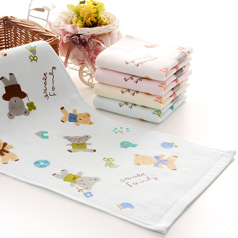 Kūdikio medvilninis rankšluostis siuvinėjimu ir spauda; kūdikių veido rankšluostis; Medžiaga: medvilnė; Procesai: siuvinėjimas, spauda; Svoris: <50 g; Pagrindinė auditorija: kūdikis