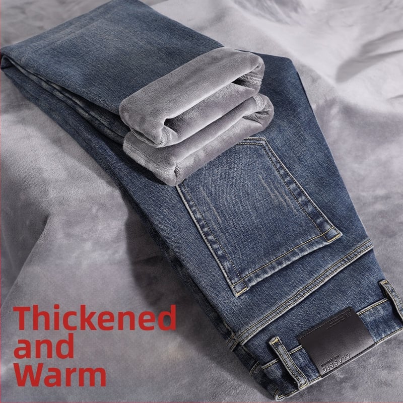 Vīriešu džinsi ar taisu piegriezumu no denima, flīsa oderē, vidējā josta, mikroelastiskums, piecu kabatu dizains