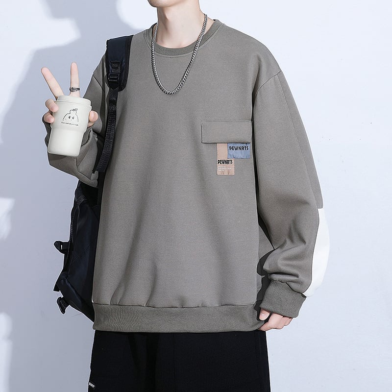 Megztinis su animaciniu piešiniu, medvilnės/polesterio mišinio (63% medvilnė, 37% poliesteris), apvali kaklo linija, ilgos rankovės, aptemptas kirpimas, tinkamas visiems metų laikams.