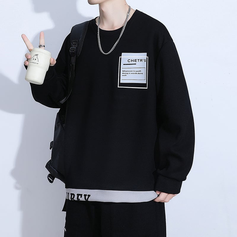 Megztinis su animaciniu piešiniu, medvilnės/polesterio mišinio (63% medvilnė, 37% poliesteris), apvali kaklo linija, ilgos rankovės, aptemptas kirpimas, tinkamas visiems metų laikams.