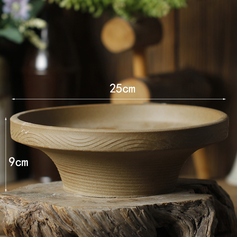 Keramikas ziedu pods, uz grīdas, vienkāršs stils, mājas dārzkopība