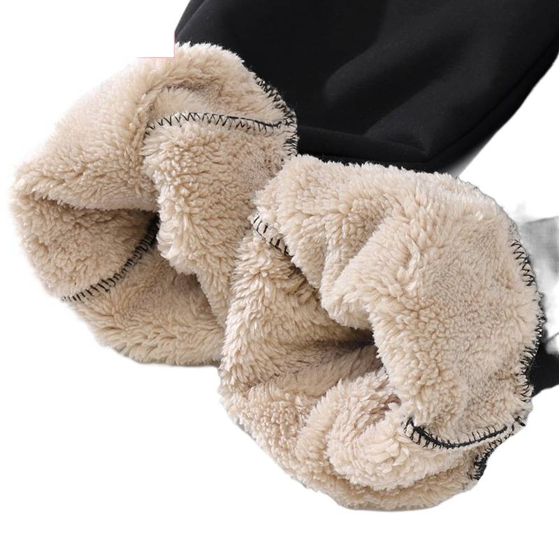 Vyrinės kelnės su fliso pamušalu, tiesaus kirpimo, trumpa ilgio, vidutinio aukščio juosta, bambuko pluošto audinys