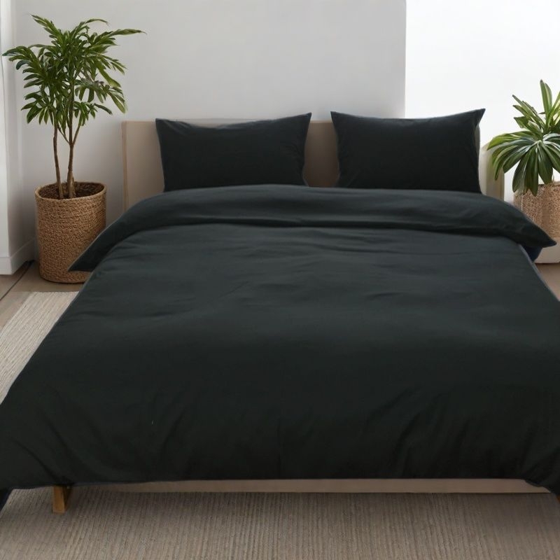 Antklodės užvalkalas, pritaikomas; audinys: brushed, quilted ir plain; reaktyvinis dažymas; svoris mažiau nei 300 g; INS stilius