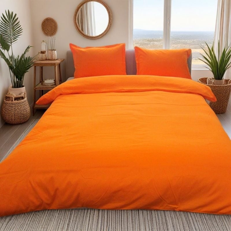 Antklodės užvalkalas, pritaikomas; audinys: brushed, quilted ir plain; reaktyvinis dažymas; svoris mažiau nei 300 g; INS stilius