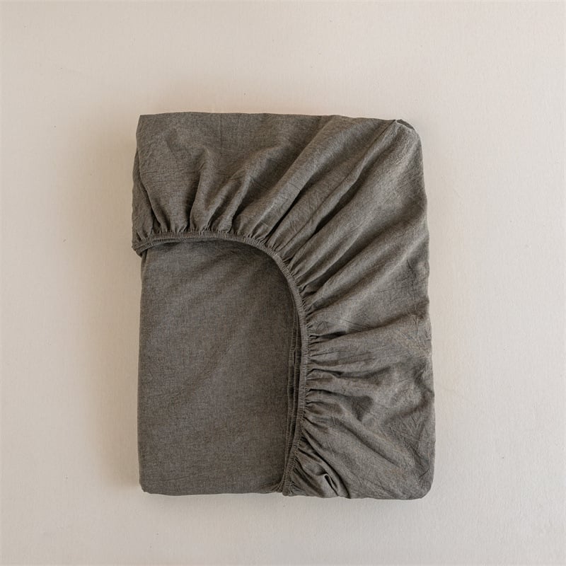 Čiužinio uždangalas su guma – japoniško stiliaus, 100% medvilnė, siūlų dažymas (yarn-dyed), skalbiamas, vienarūšis raštas, audinio tankis 133x72, siūlų skaičius 40