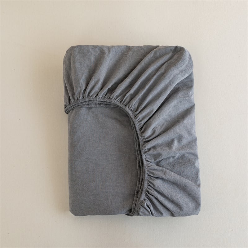 Čiužinio uždangalas su guma – japoniško stiliaus, 100% medvilnė, siūlų dažymas (yarn-dyed), skalbiamas, vienarūšis raštas, audinio tankis 133x72, siūlų skaičius 40