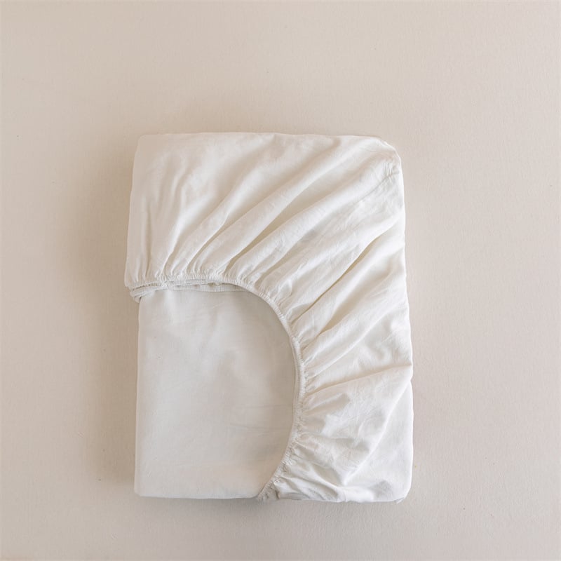 Čiužinio uždangalas su guma – japoniško stiliaus, 100% medvilnė, siūlų dažymas (yarn-dyed), skalbiamas, vienarūšis raštas, audinio tankis 133x72, siūlų skaičius 40