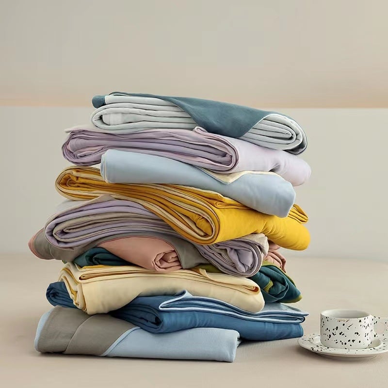 Keturių dalių patalynės komplektas iš 100% medvilnės, mezgta quilt, reaktyvus spausdinimas ir dažymas, Twill audinys, vientisas raštas, svoris 2.0–2.5 kg