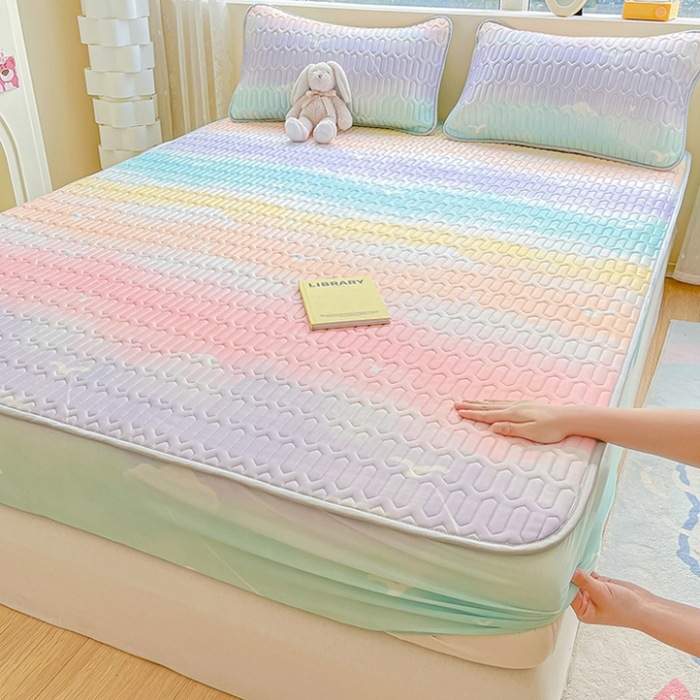 Trys dalių natūralaus latekso čiužinio apsaugos komplektas – spausdinta uždanga, pritaikomas, latekso turinys >90%, audinio spausdinimas