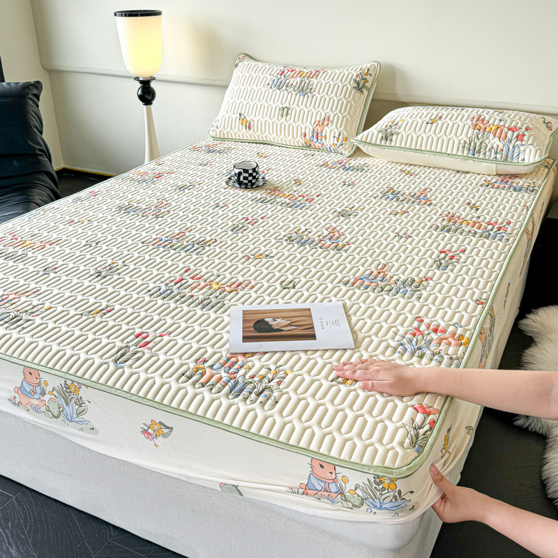 Trys dalių natūralaus latekso čiužinio apsaugos komplektas – spausdinta uždanga, pritaikomas, latekso turinys >90%, audinio spausdinimas