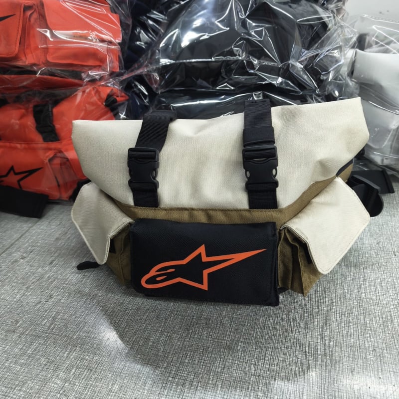 Кръстосана през рамо чанта за велосипед, водоустойчива, 2,5 л капацитет, с подплата