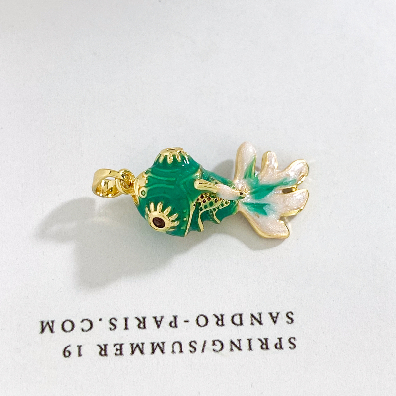 Varinis pakabukas su tikru auksiniu paviršiumi, koi žuvies motyvas, mados stilius