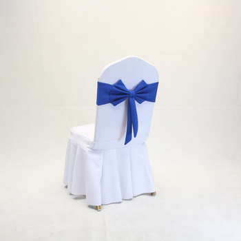 Banketinė elastinga kėdės danga su gėlių dekoru nugaroje, be kaspinėlio, stačiakampio formos, elastinis audinys