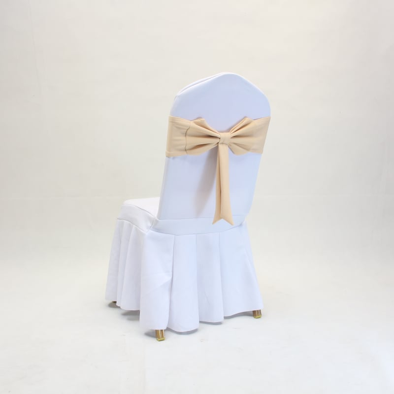 Banketinė elastinga kėdės danga su gėlių dekoru nugaroje, be kaspinėlio, stačiakampio formos, elastinis audinys