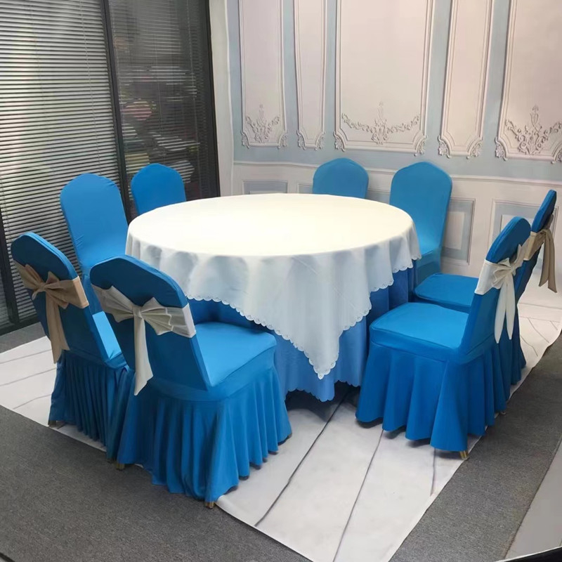 Banketinė elastinga kėdės danga su gėlių dekoru nugaroje, be kaspinėlio, stačiakampio formos, elastinis audinys