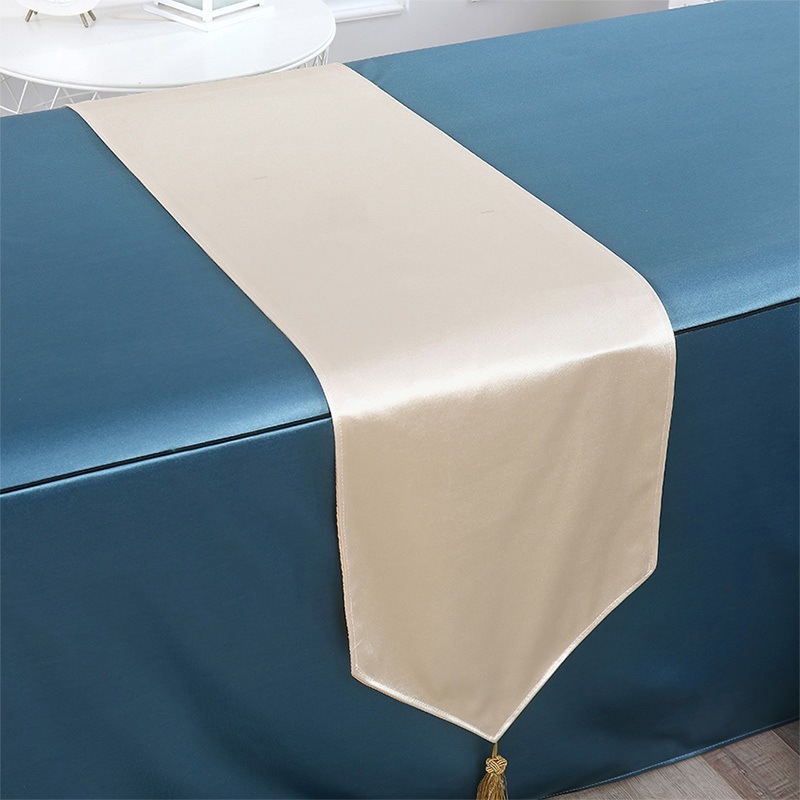 Удължена цилиндрична възглавничка за крак в европейски стил – сваляща се и подходяща за пране, пълнеж от коприна, комплект от четири части