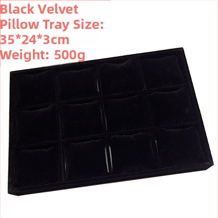 Metāla rotaslietu izstādes trauks ar 12 nodalījumiem – gredieniem, kaklarotām, rokassprādzēm un kuloniem; mākslinieciskais stils, izcelsme: Jilin, 2025. gada pavasaris