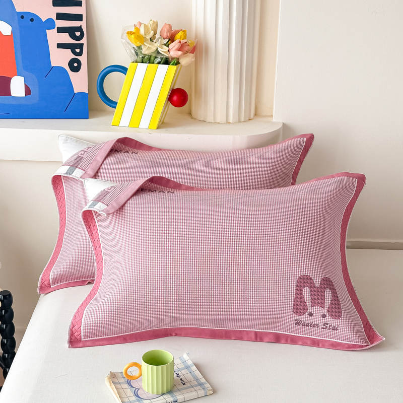 Pagalvės užvalkalas - odai draugiškas, minkštas ir patogus, poliesterio pluoštai