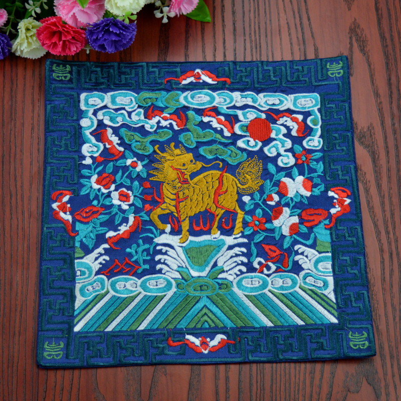 Patch brodat cu mașina – motiv Dragon Phoenix Kirin Crane, material poliester, seria Chinese Style, broderie finalizată