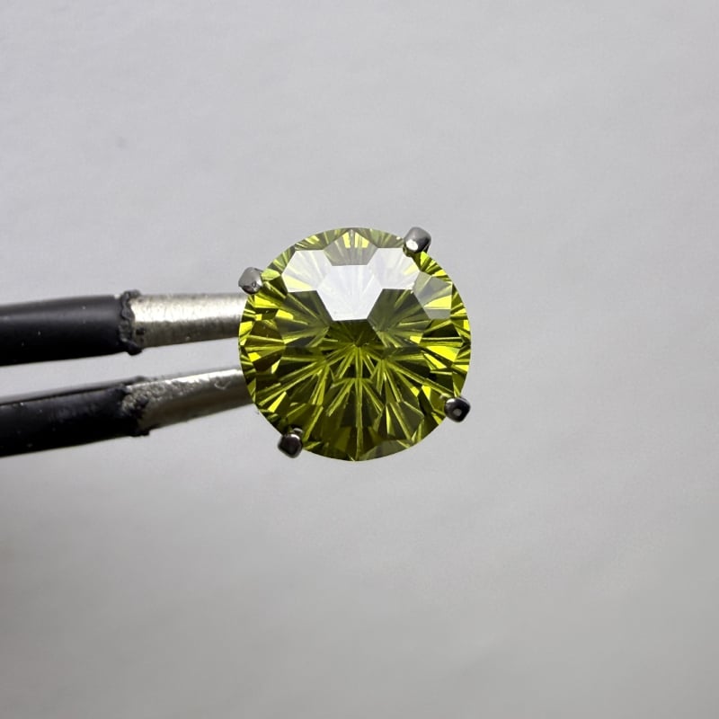 Ακουστικά αυτιού από τιτάνιο με κρύσταλλο ζιρκόνιο | Unisex μινιμαλιστικό στυλ, επεξεργασία ζιρκόνιο